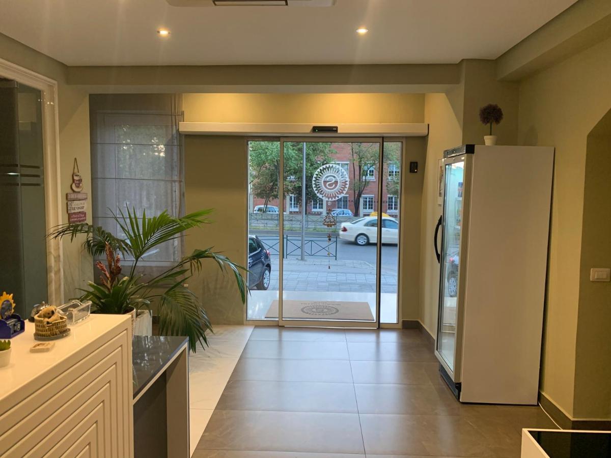 Soleo Hotel Τίρανα Εξωτερικό φωτογραφία