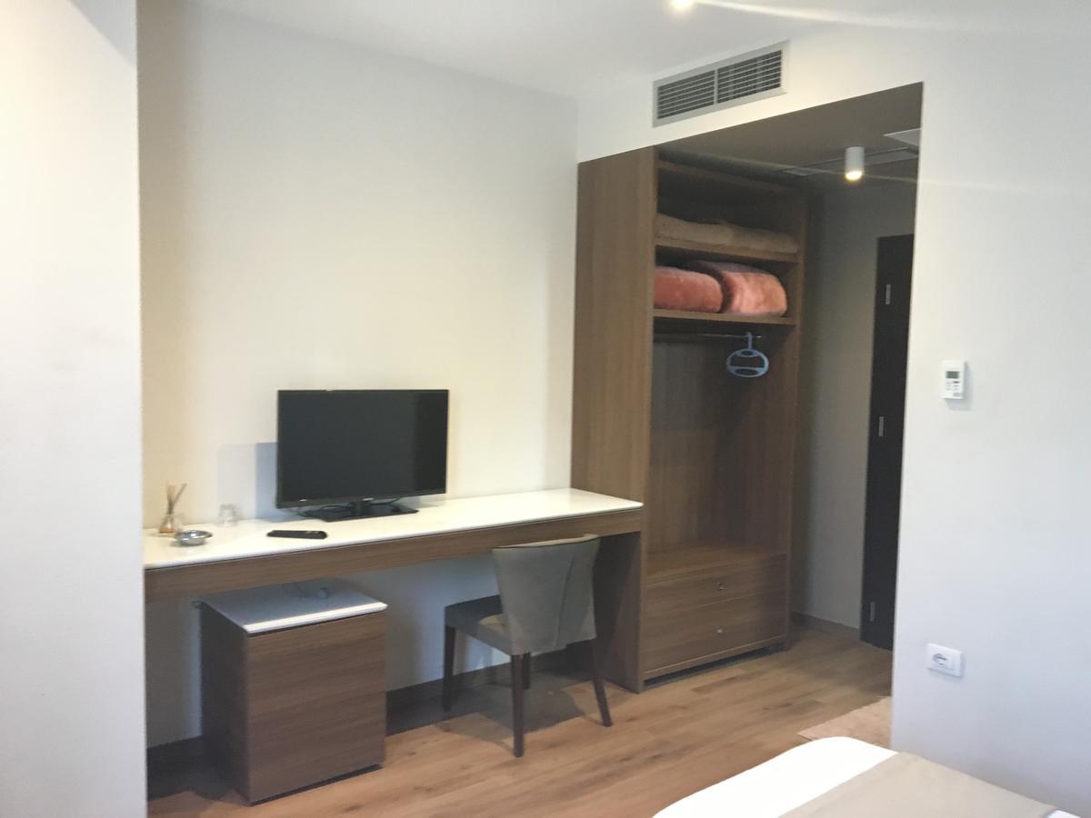 Soleo Hotel Τίρανα Εξωτερικό φωτογραφία
